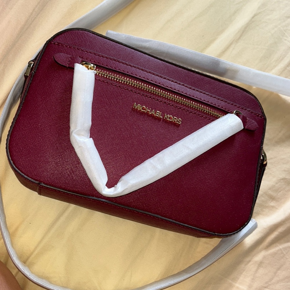 Micheal Kors Purse